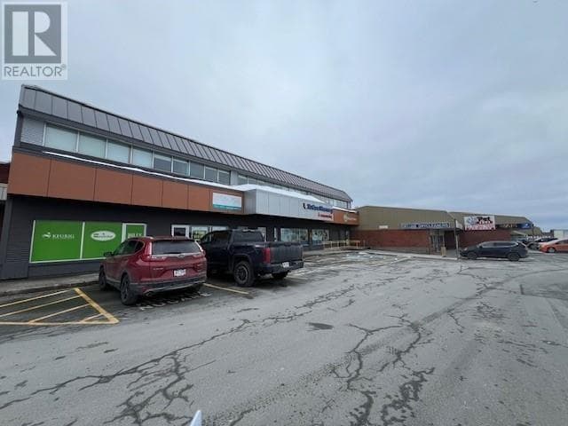 Unit 202 - 320 Torbay Road