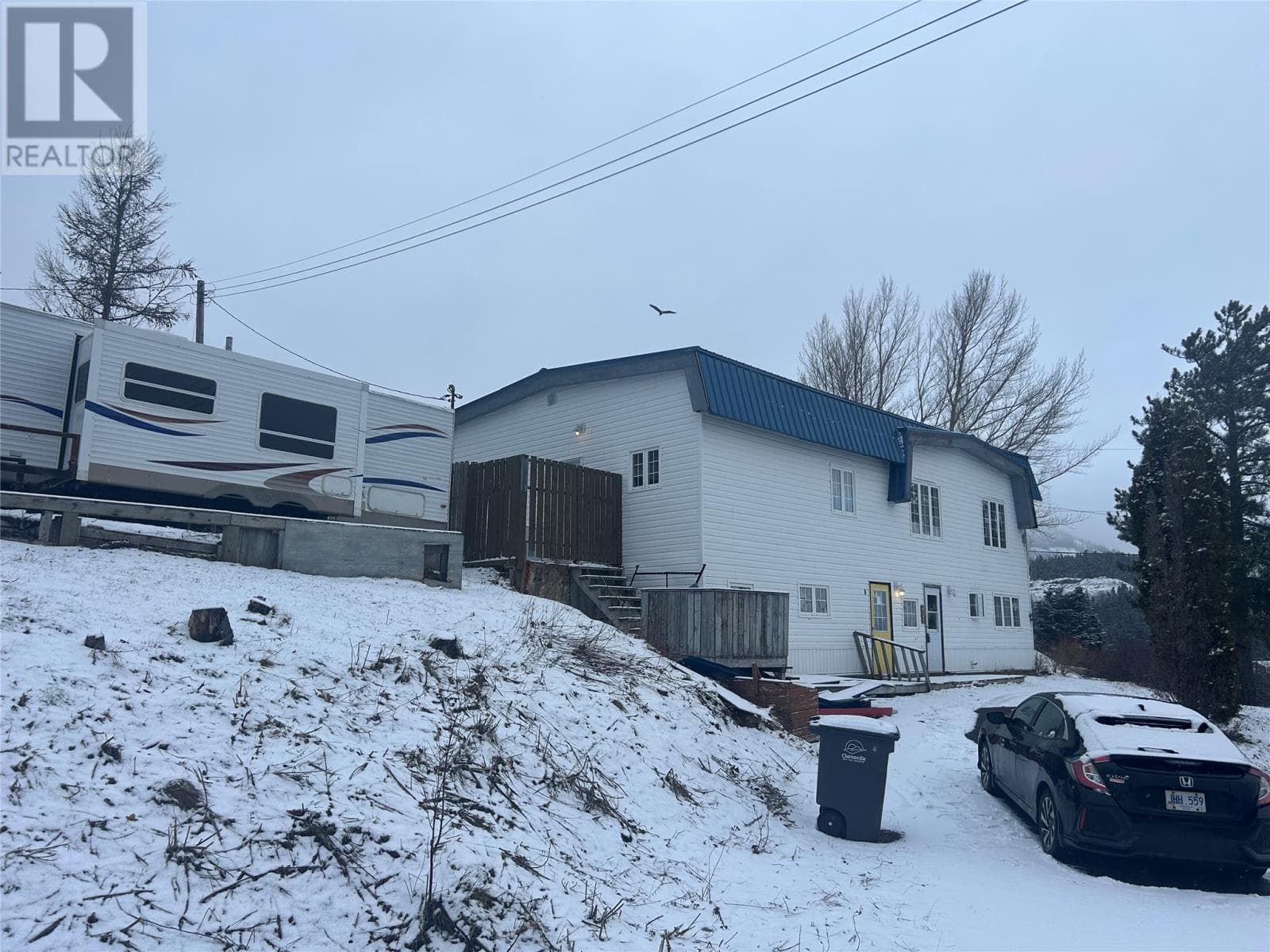 8 Old Church Road