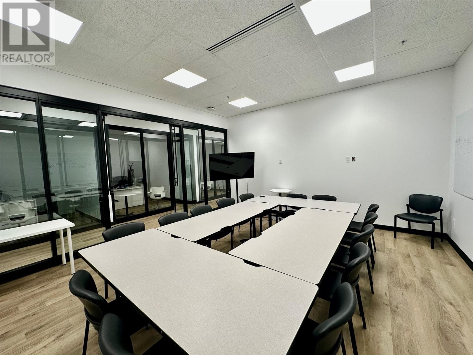 Unit 2nd floor - 277 Water Street thumbnail 9