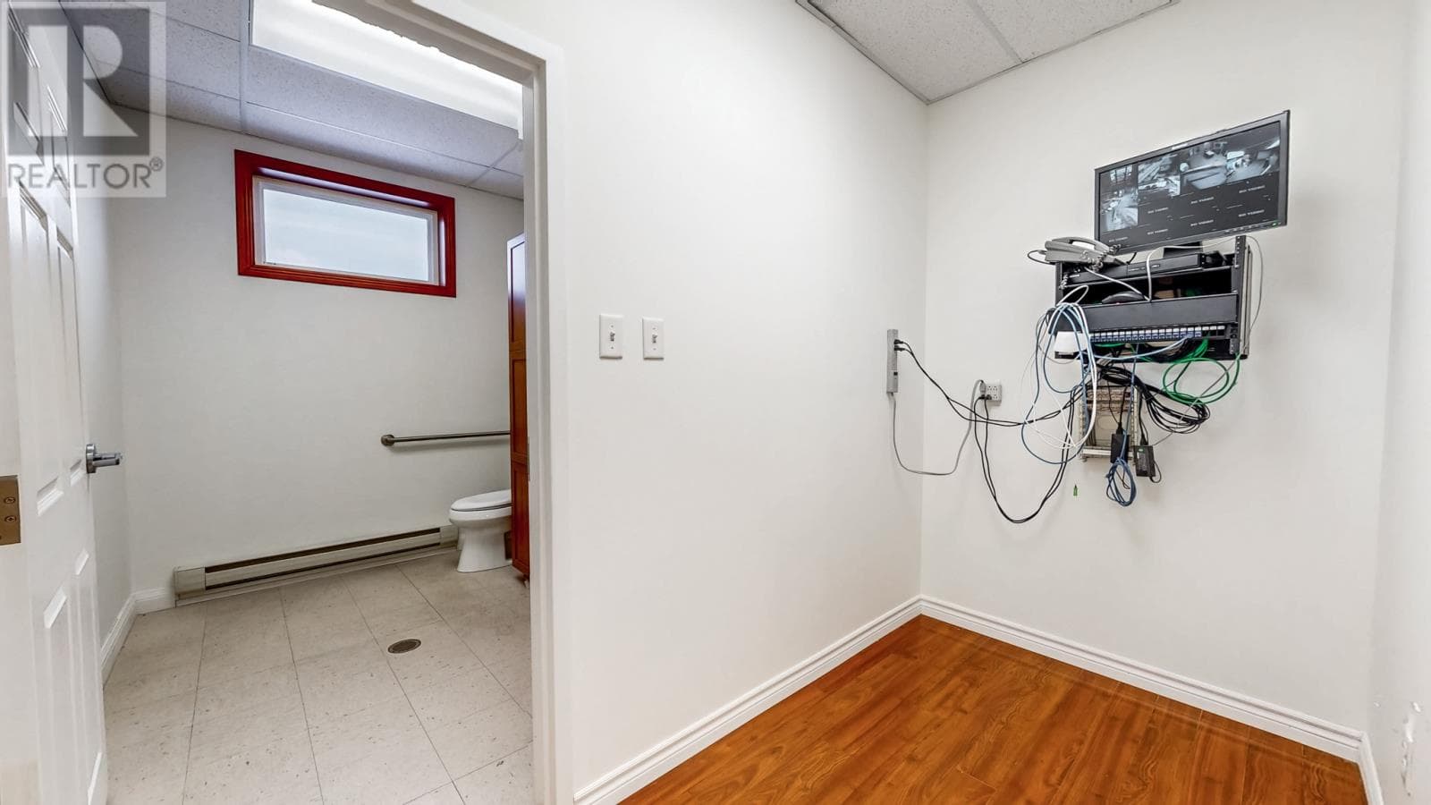 1328 Topsail Road thumbnail 5