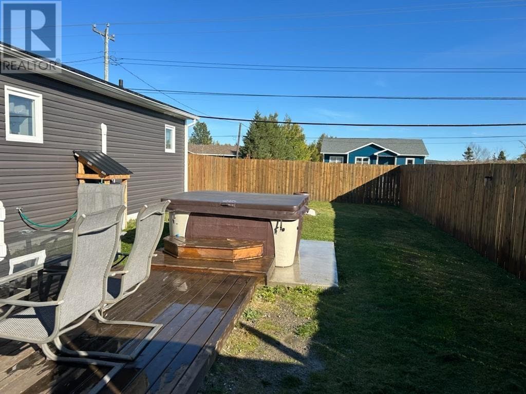 319 Jr Smallwood Boulevard thumbnail 15