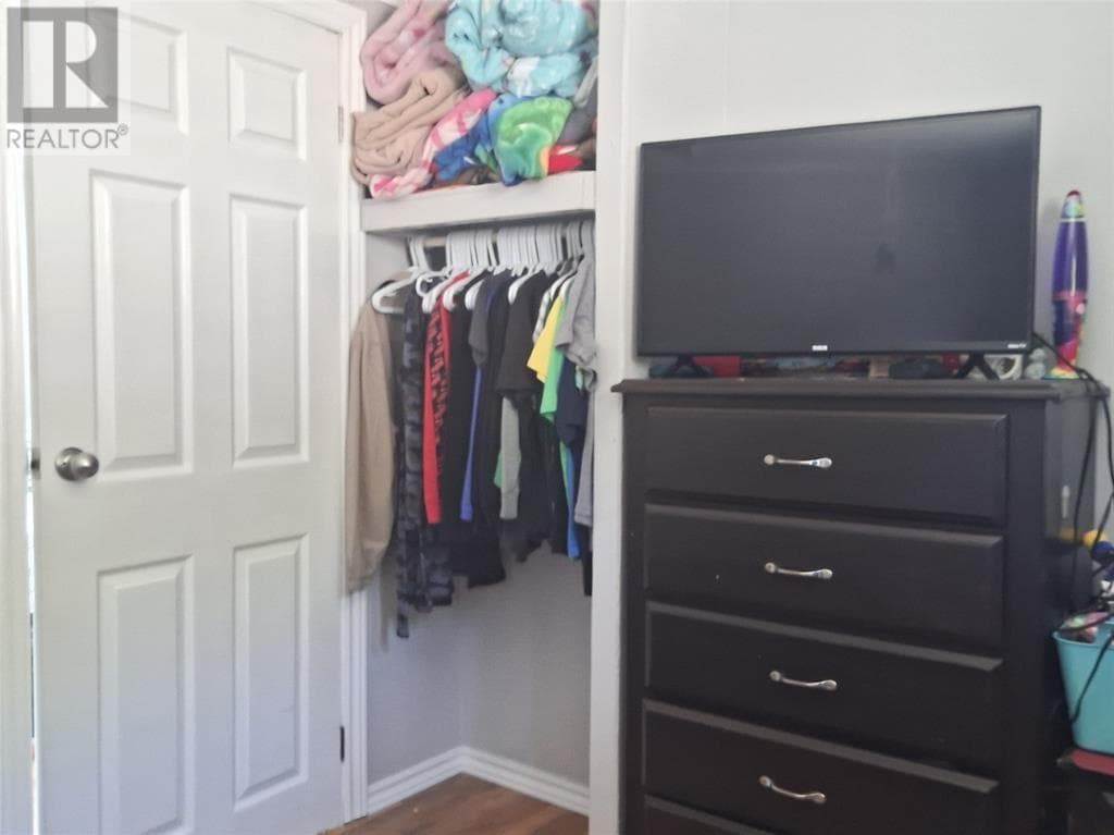 688 Oceanview Drive thumbnail 12