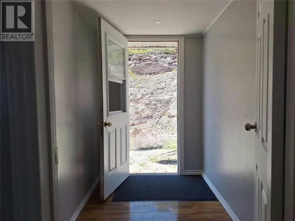 688 Oceanview Drive thumbnail 15