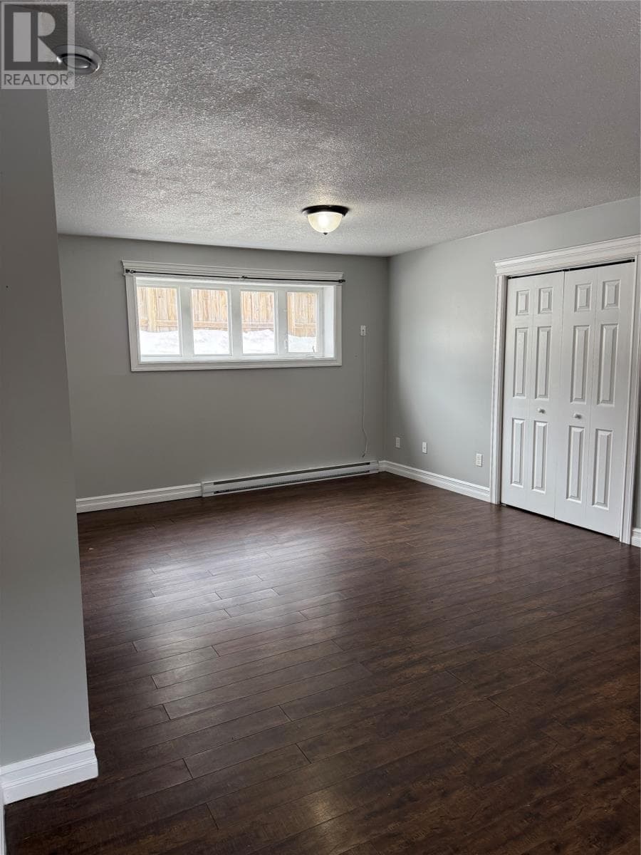 8 Ford Crescent thumbnail 20