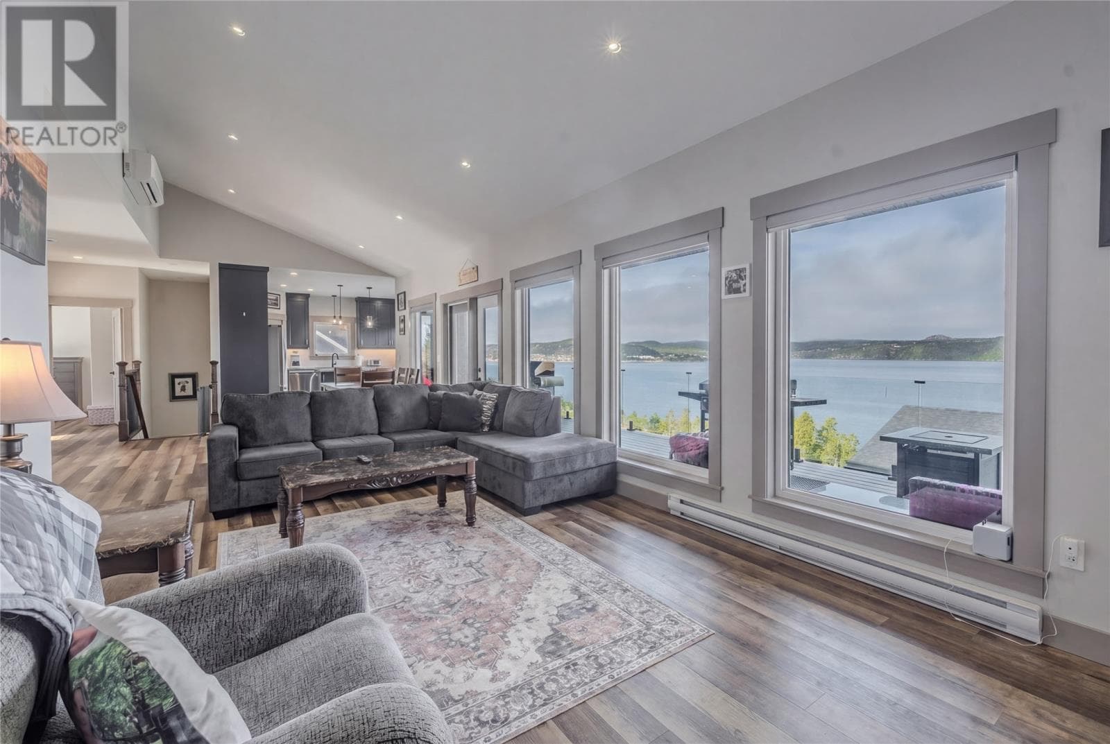 24 Marina Drive thumbnail 16