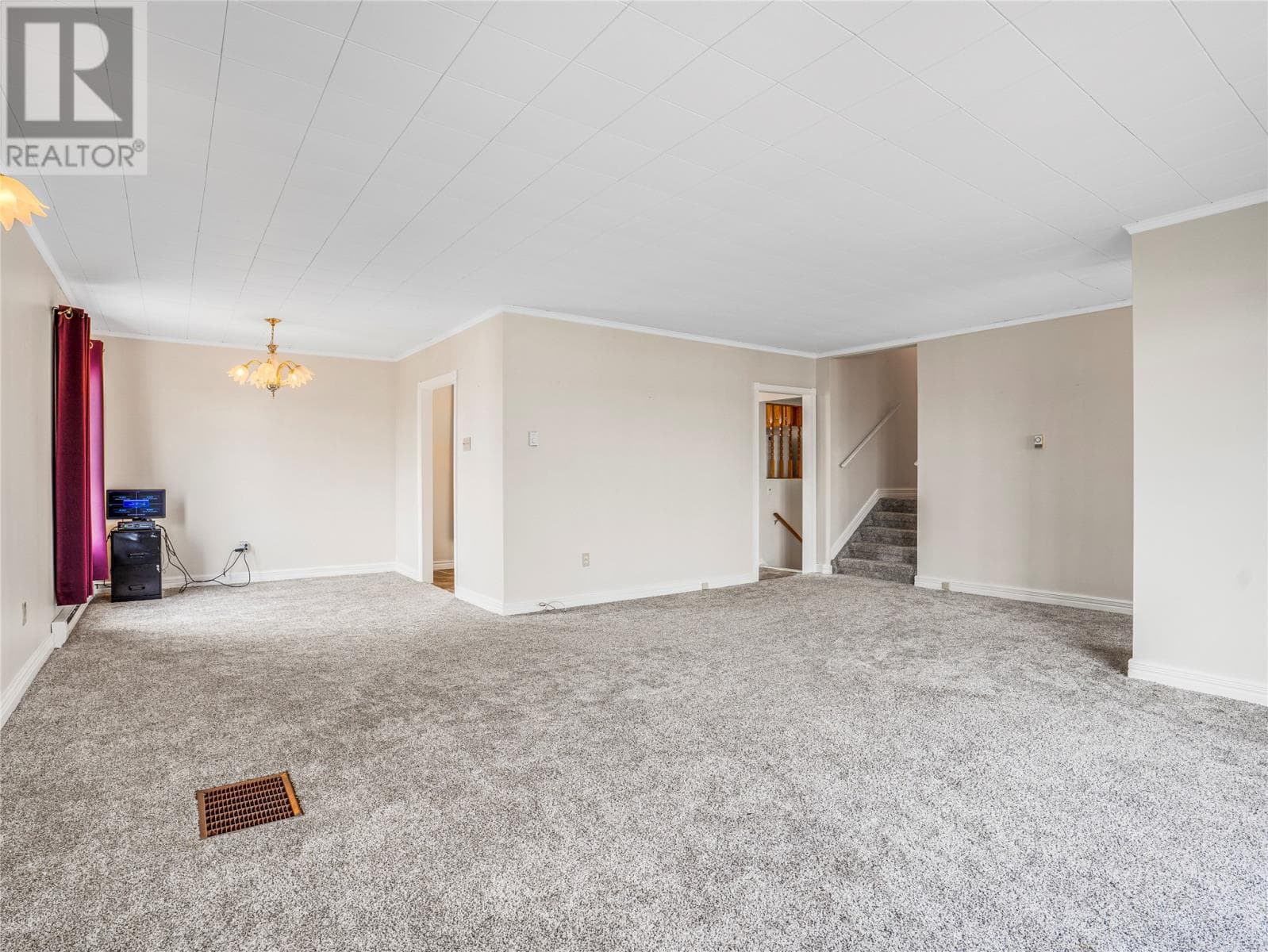 220A George Mercer Drive thumbnail 8