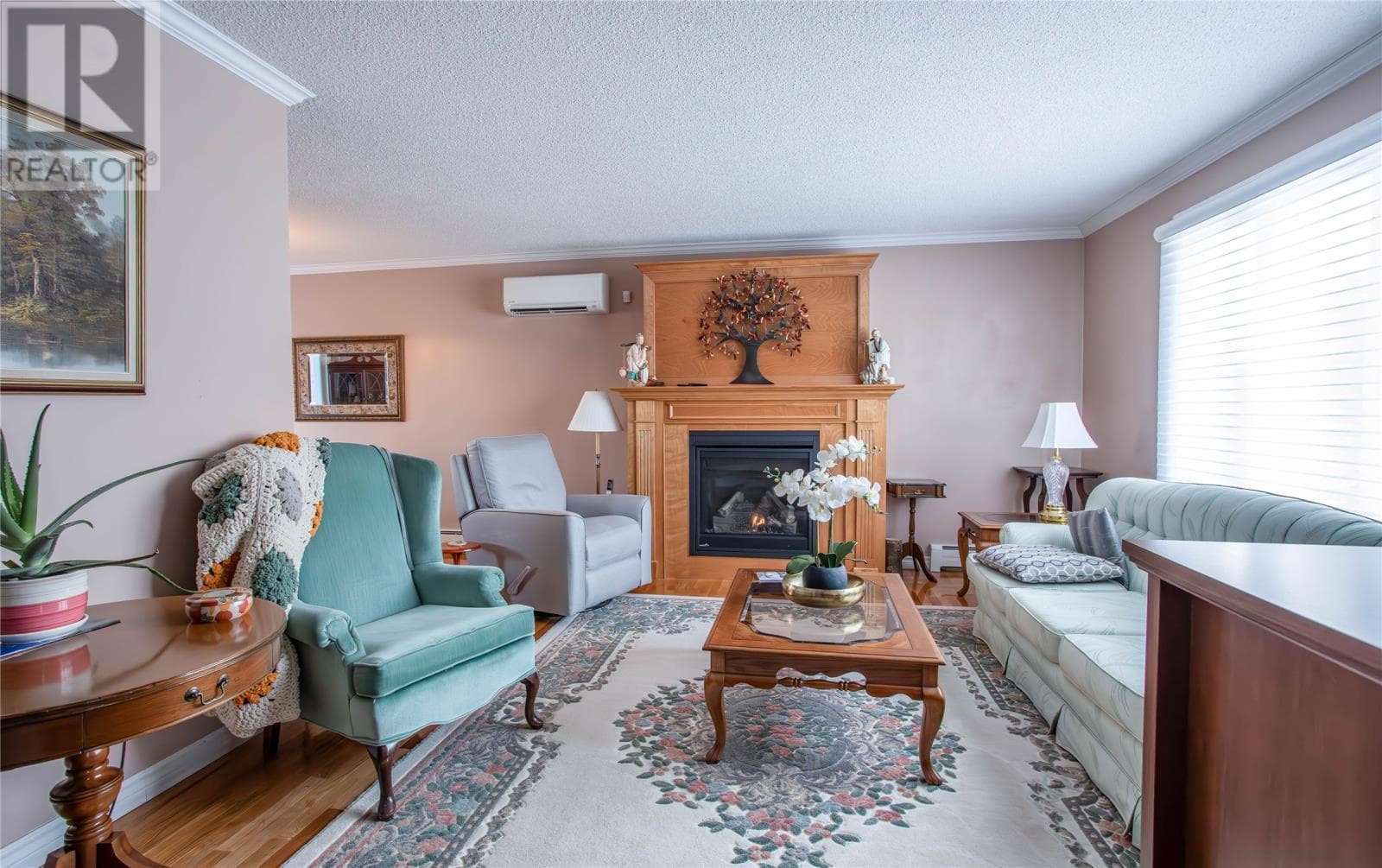 131 Canada Drive thumbnail 8