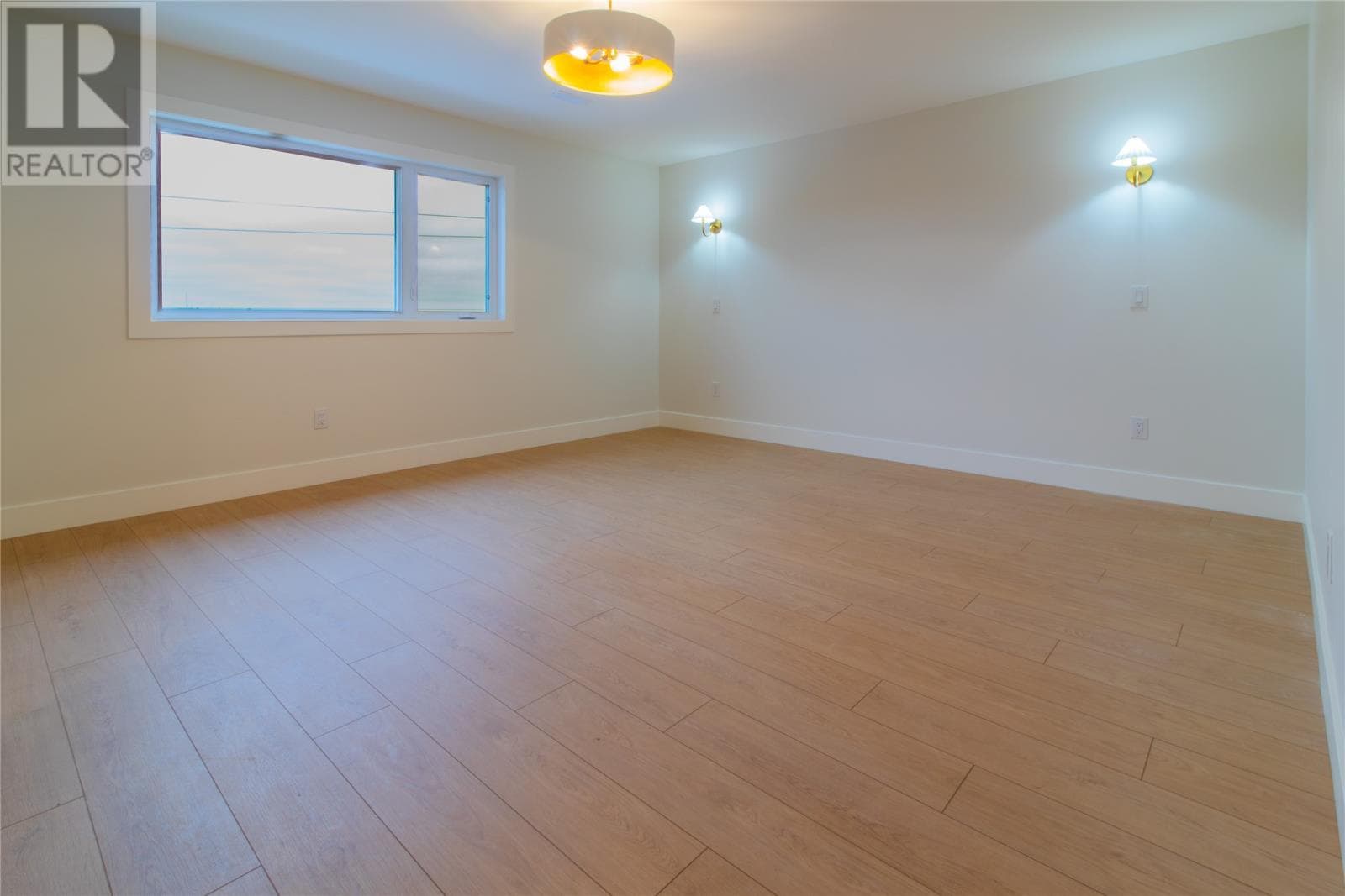 216 Cheeseman Drive thumbnail 9