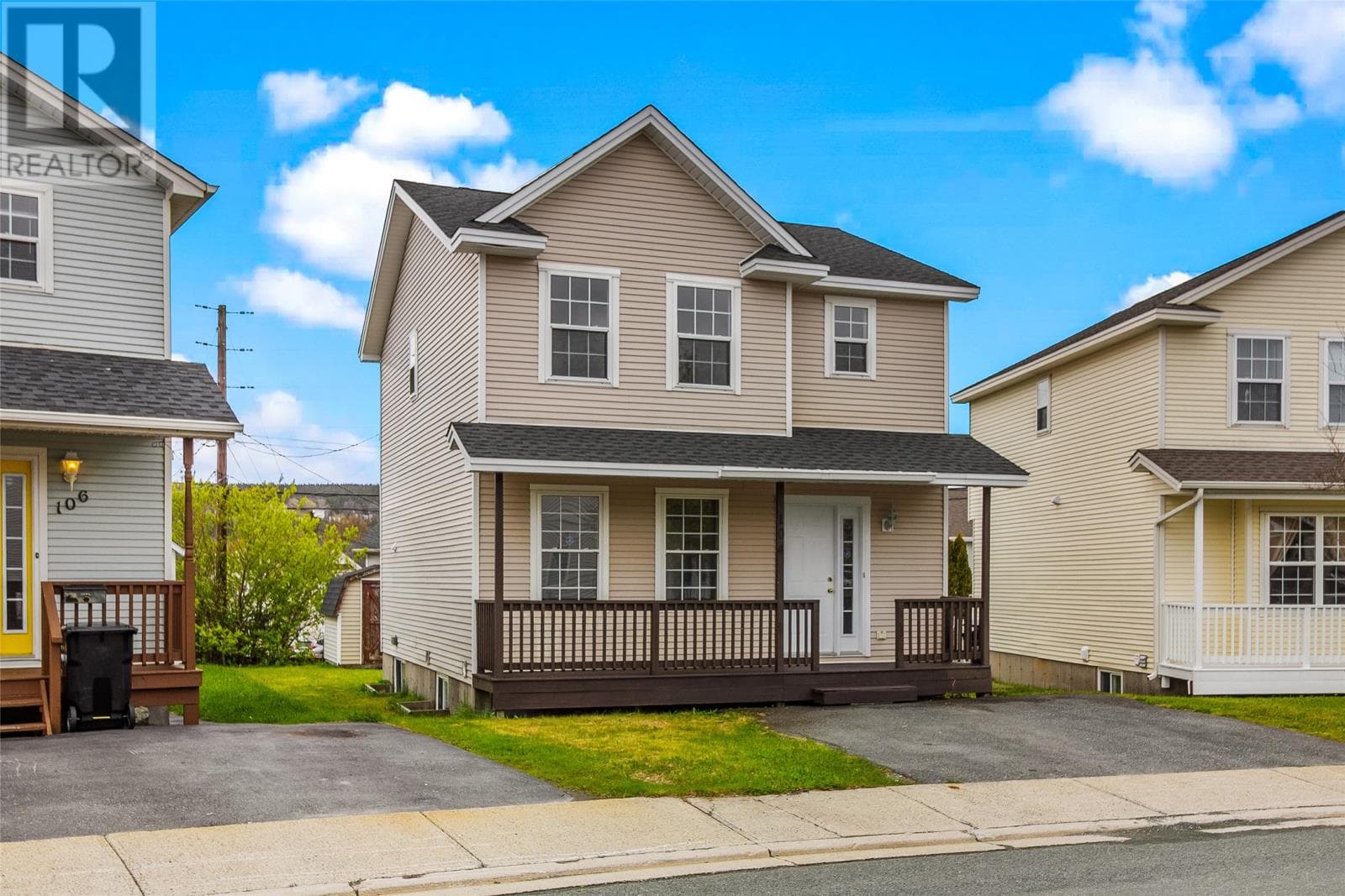104 Moss Heather Drive thumbnail 2