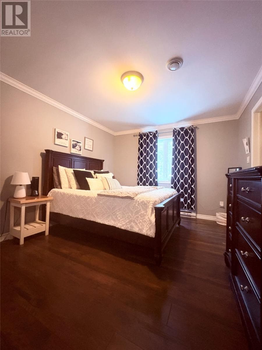 9 Comfort Cove Road thumbnail 17