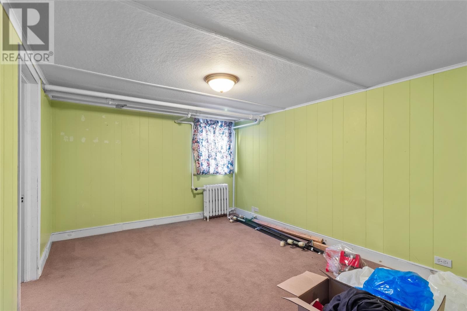 8 Glenridge Crescent thumbnail 19