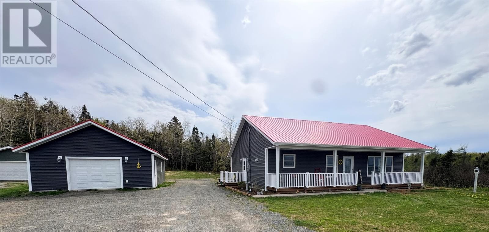 138 Birchy Point Road thumbnail 3