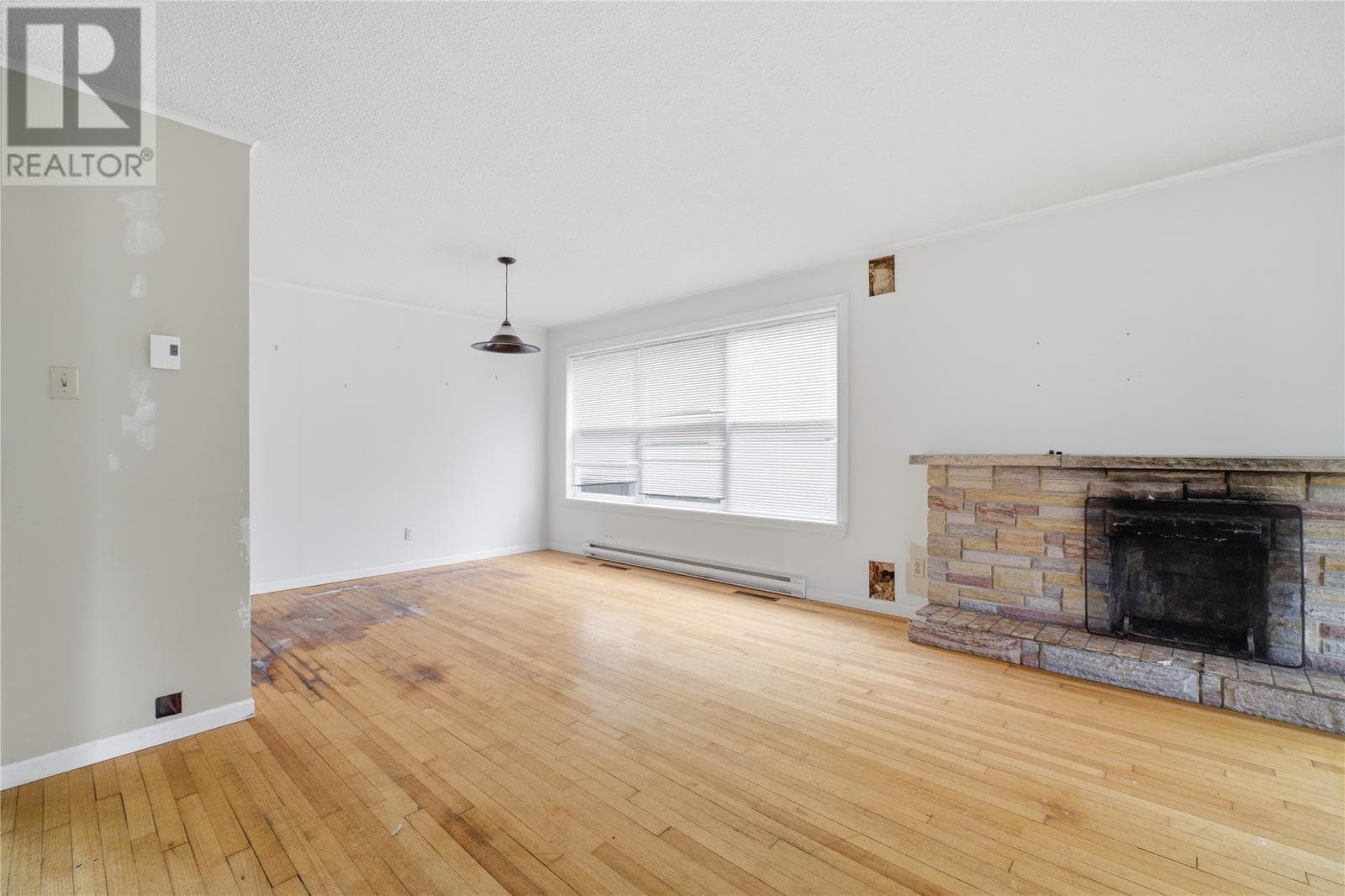 110 Cornwall Avenue thumbnail 2