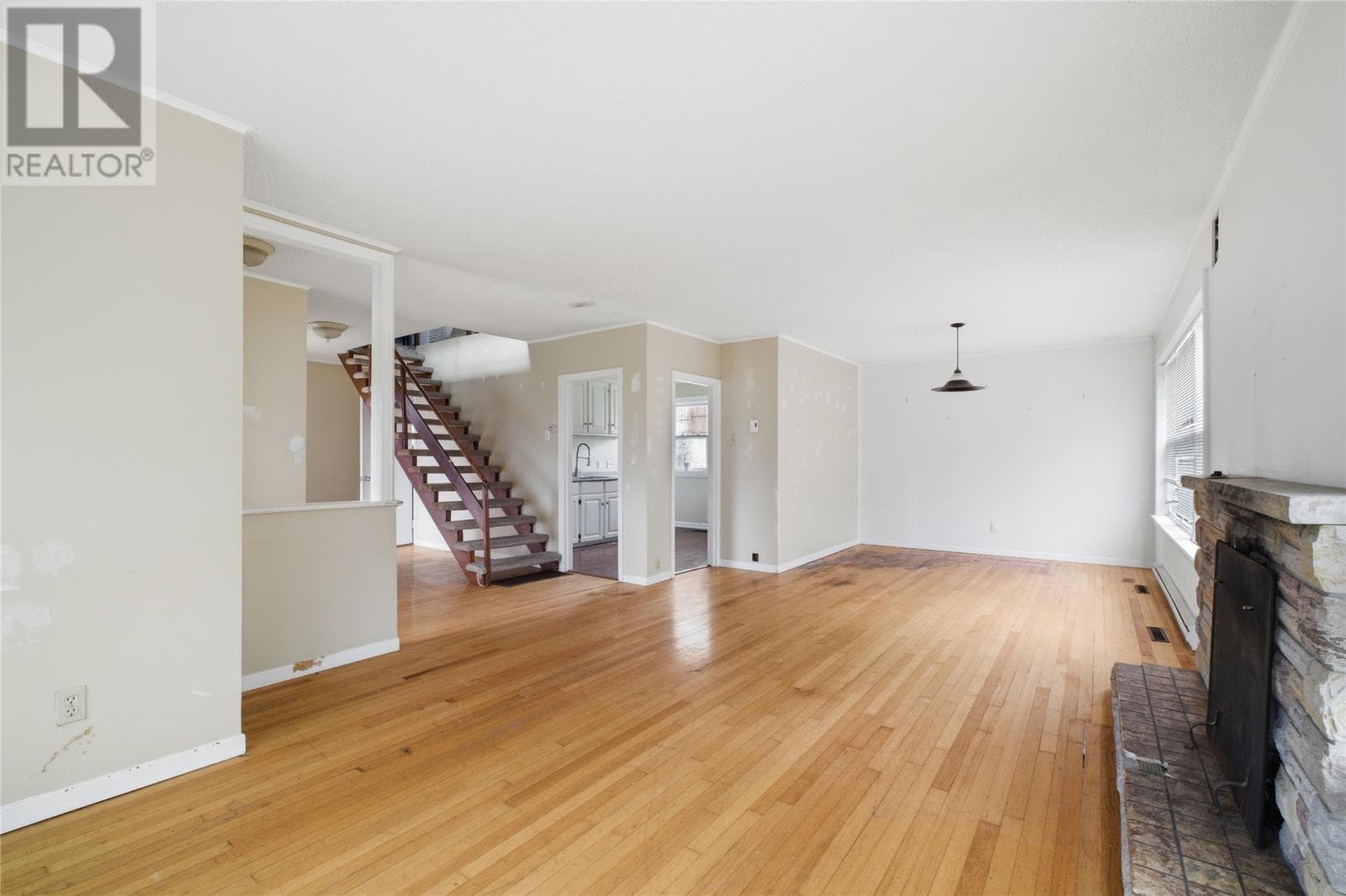 110 Cornwall Avenue thumbnail 5
