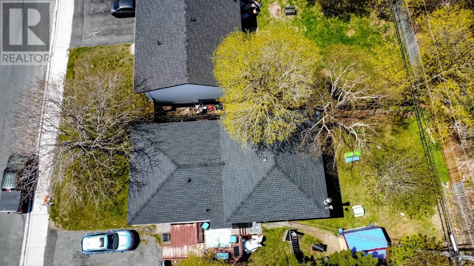 52 Canada Drive thumbnail 10