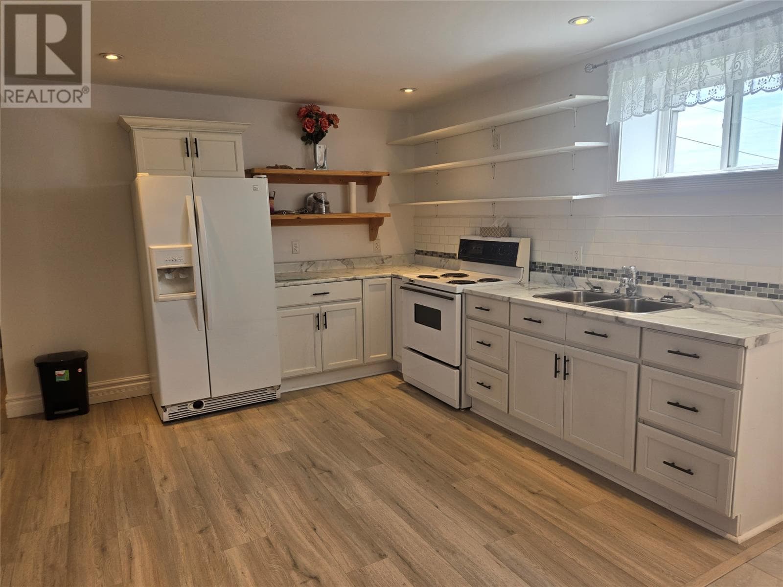 39 Seal Cove Road thumbnail 20