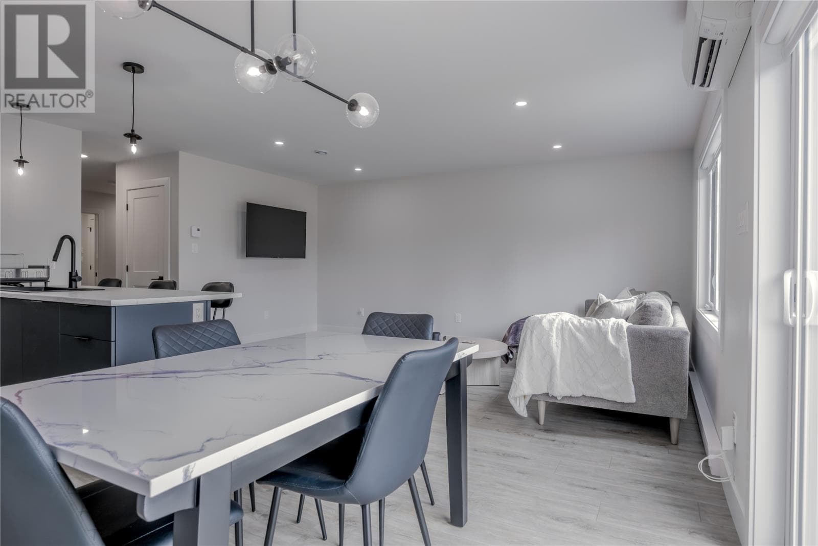 59 Cedar Hill Place thumbnail 14