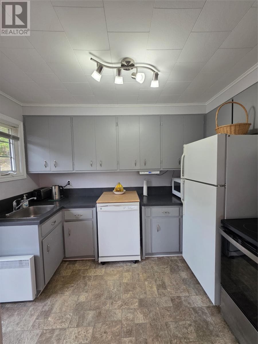 44 Glenhaven Boulevard thumbnail 12