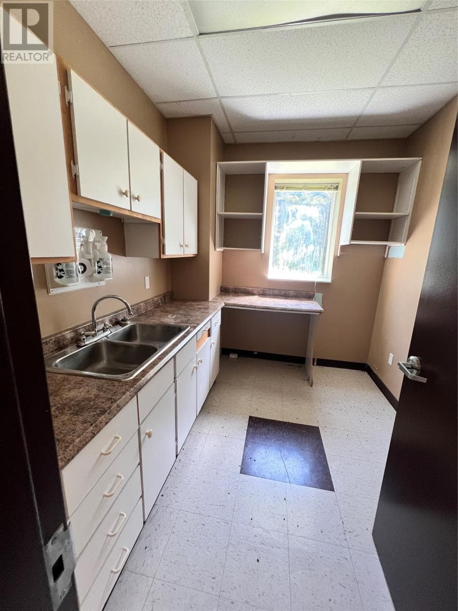 7-9 Roddick Crescent thumbnail 18