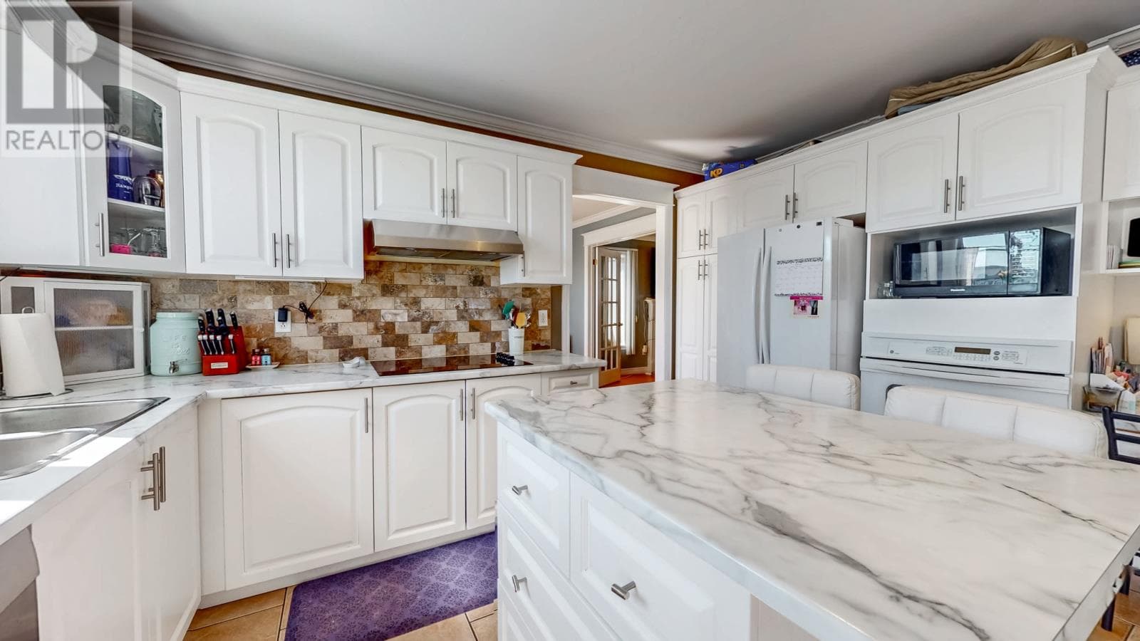 323 Stavanger Drive thumbnail 10