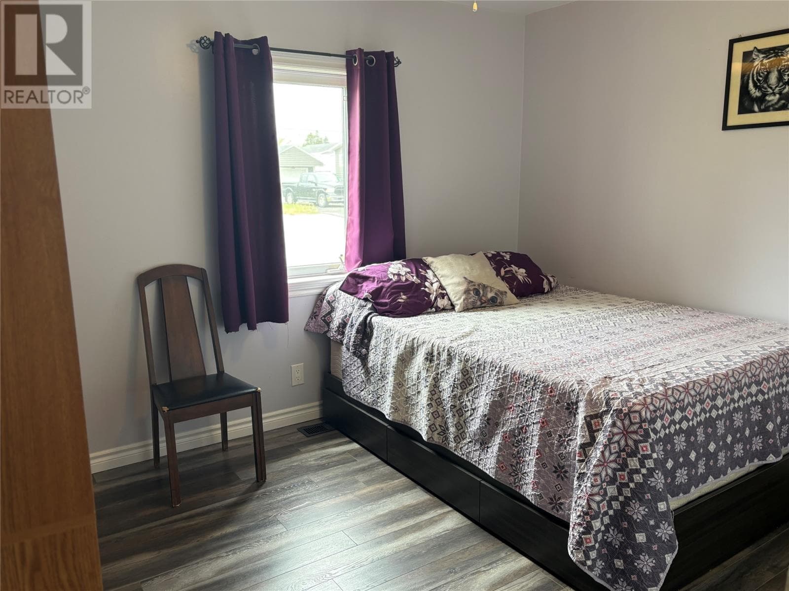 10 Rose Avenue thumbnail 19