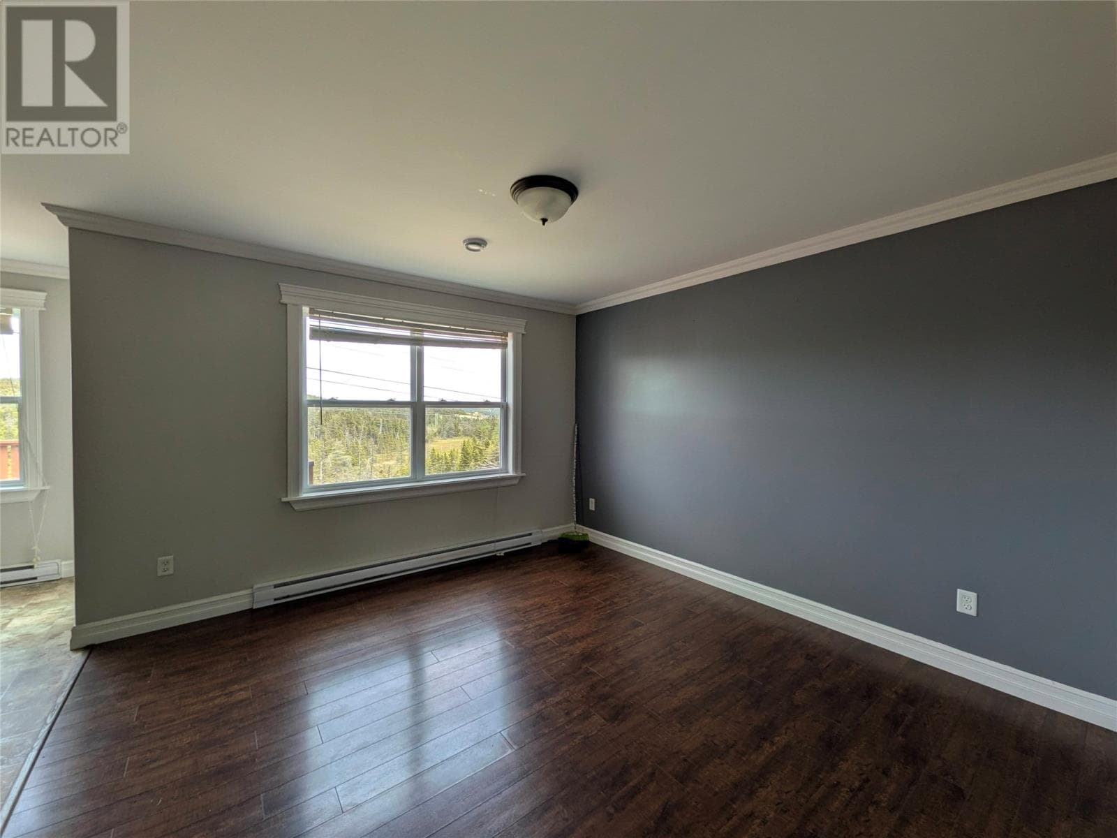 180 Ladysmith Drive thumbnail 6