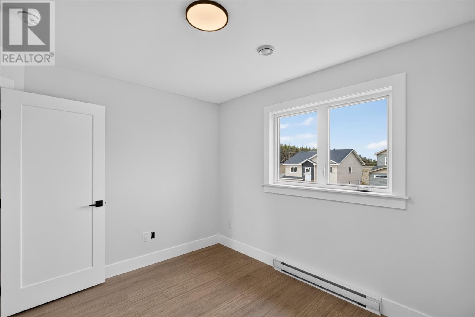 99 Trenton Drive thumbnail 20