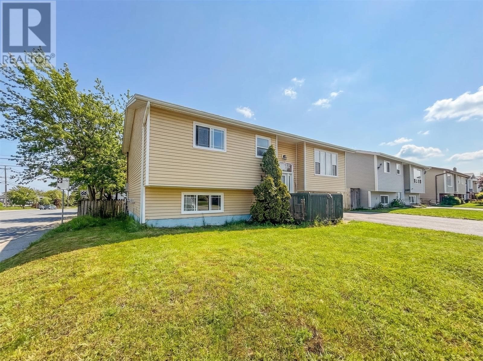 115 Frecker Drive thumbnail 2