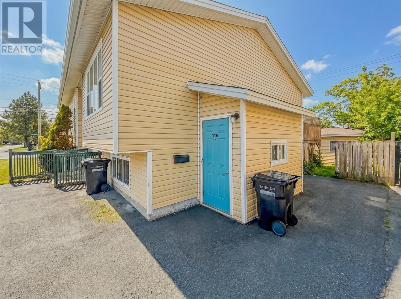 115 Frecker Drive thumbnail 3