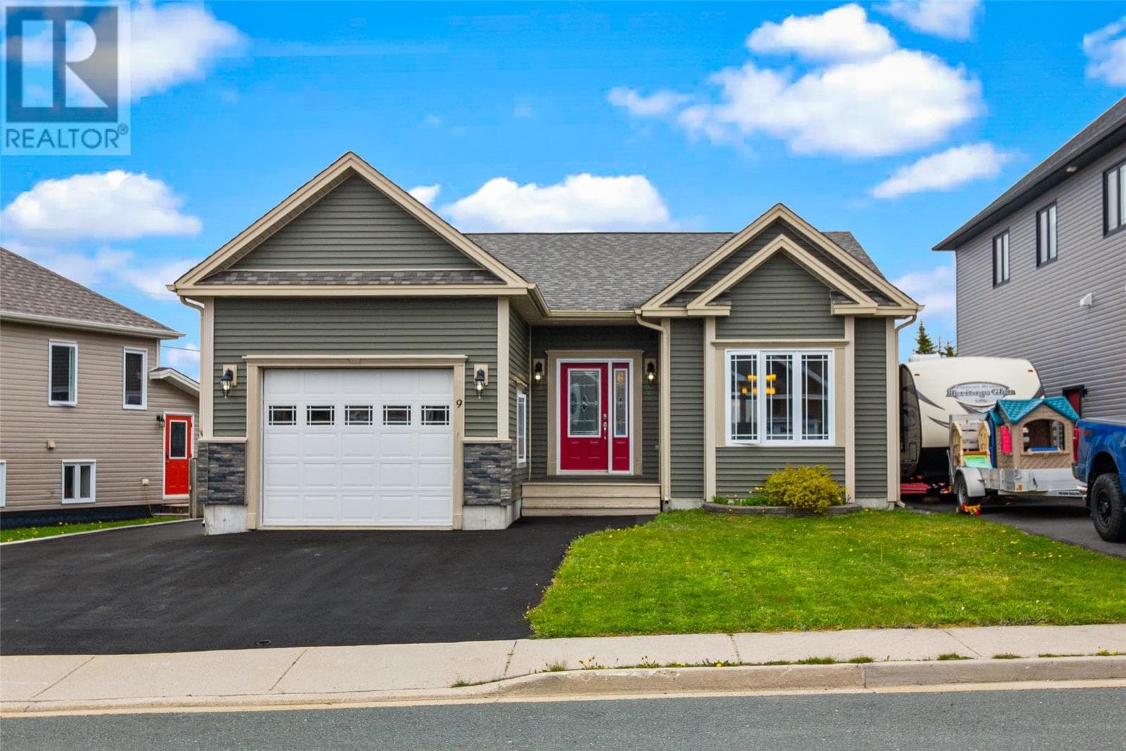 9 Sequoia Drive