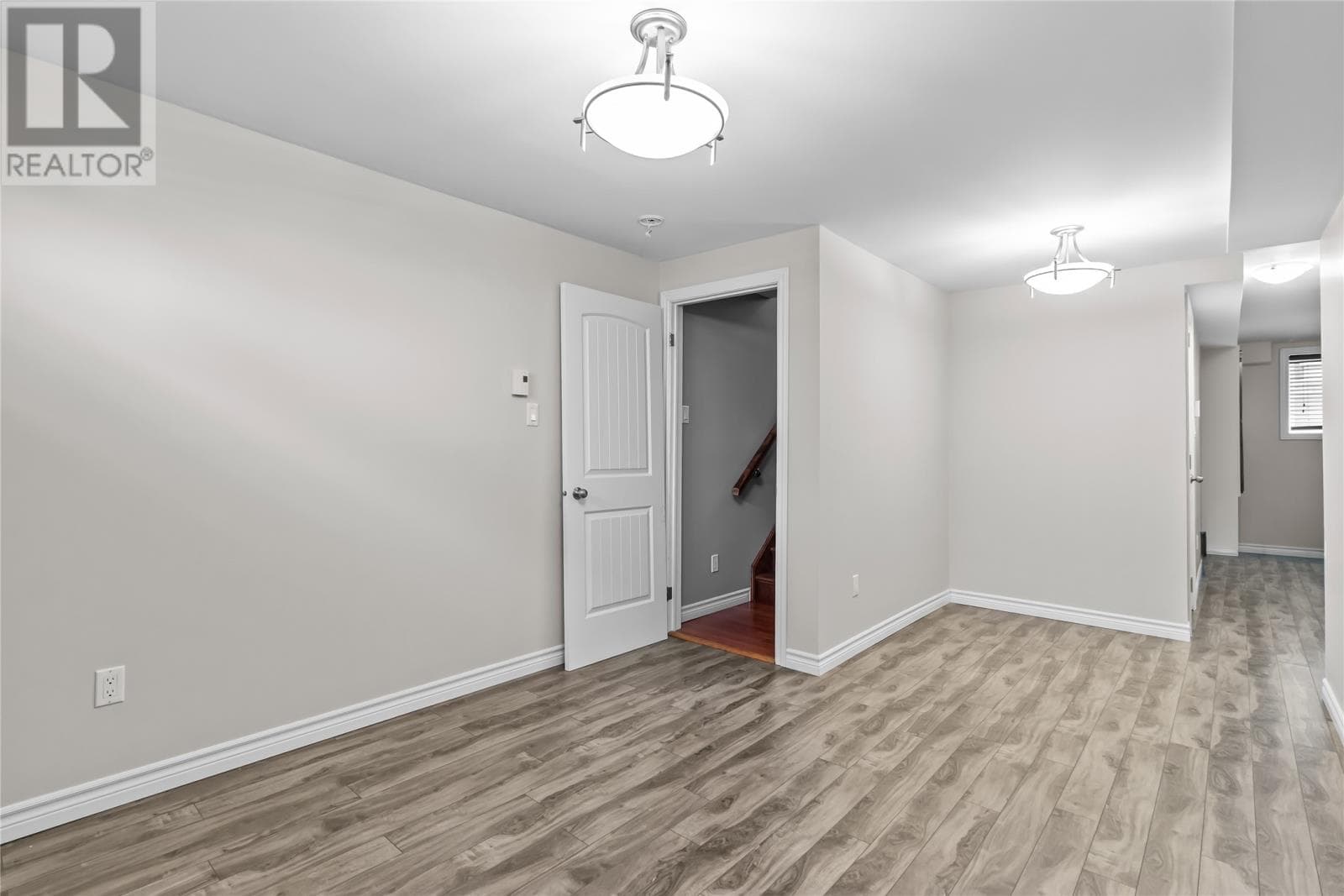 9 Sequoia Drive thumbnail 19