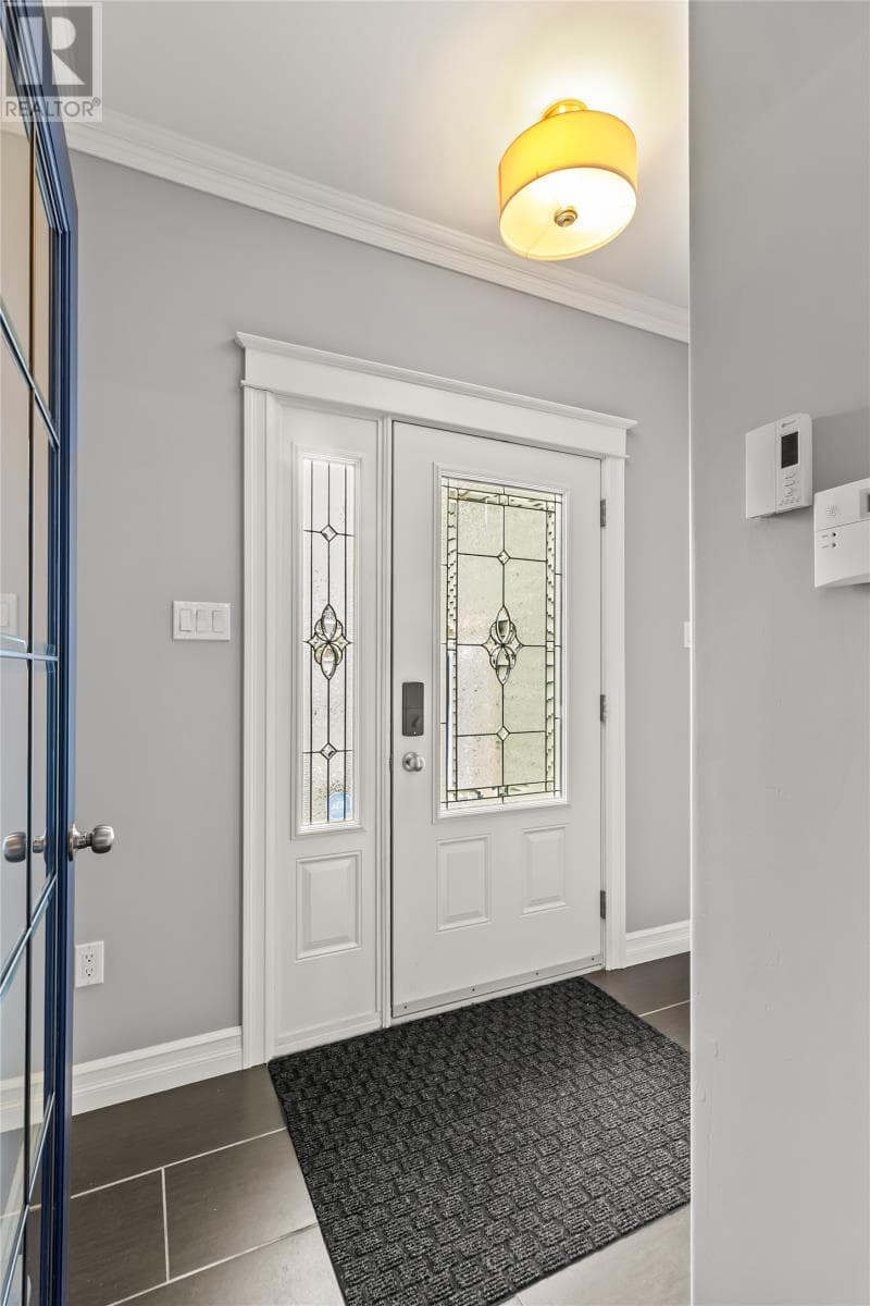 9 Sequoia Drive thumbnail 3