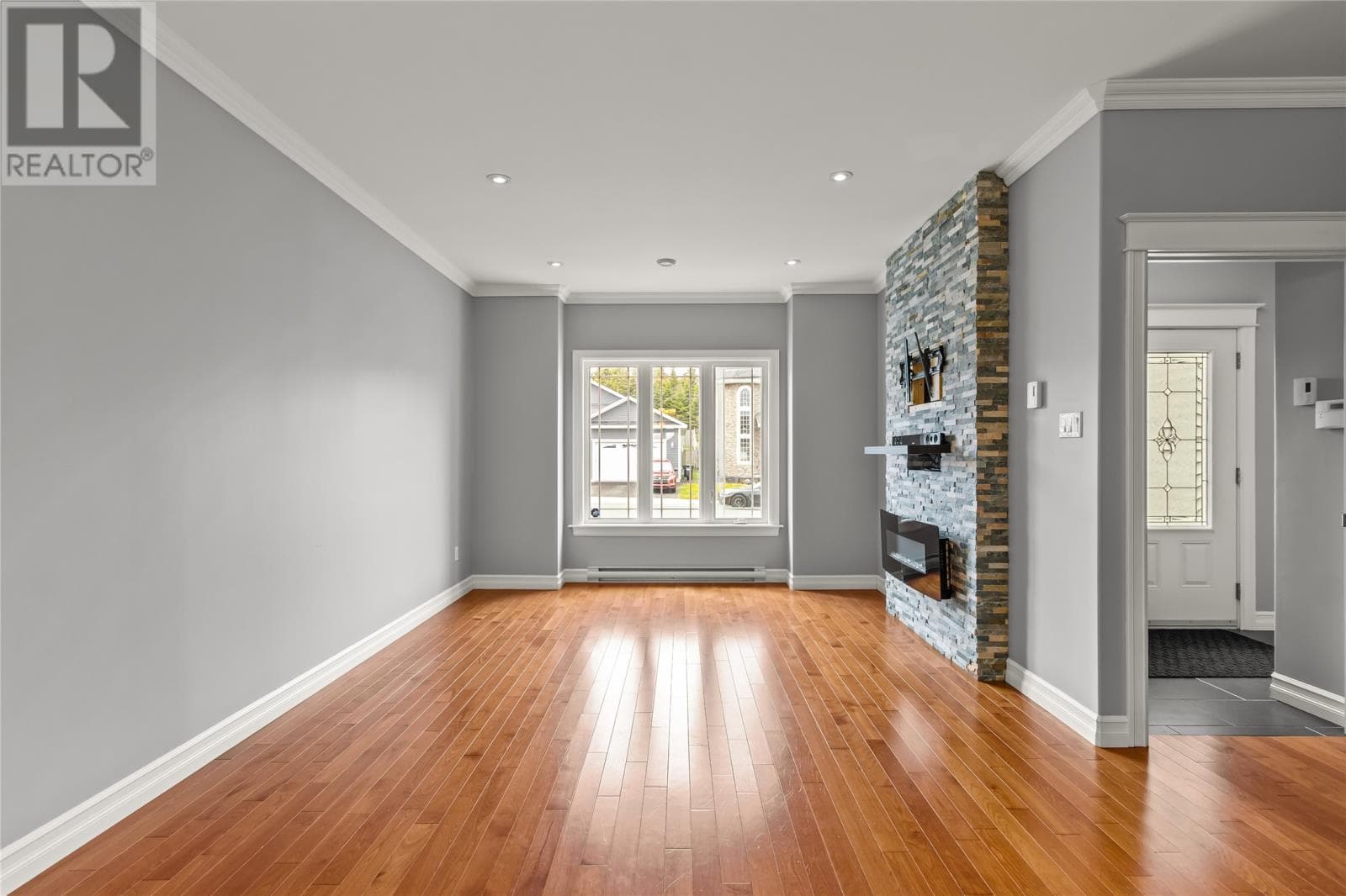 9 Sequoia Drive thumbnail 4